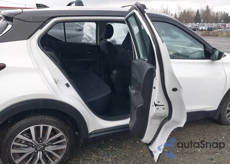 2023 Nissan Kicks Sv Xtronic Cvt from USA, damaged, VIN 3N1CP5CV5PL553918